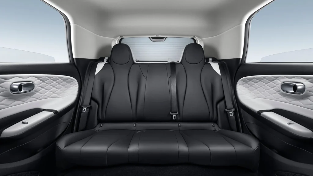 interior 4